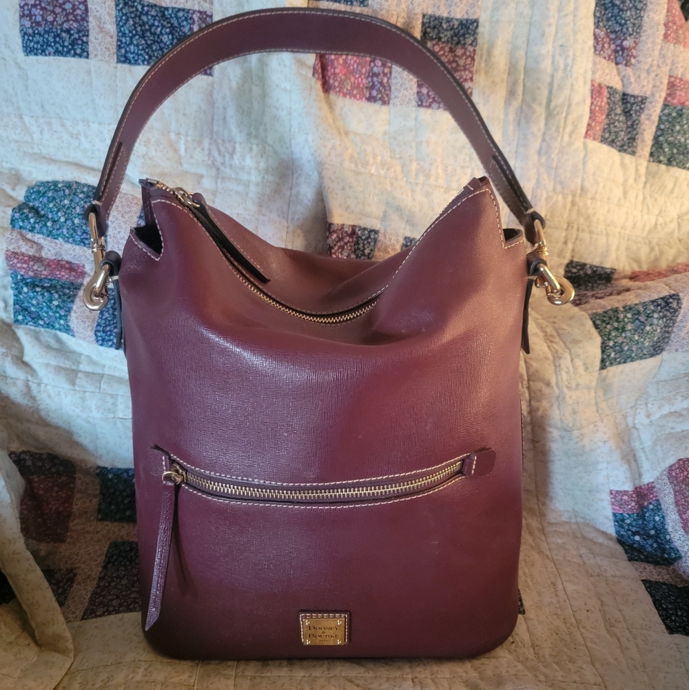 Dooney & Bourke Saffiano Large Sac Shoulder Bordeaux Pebbled Leather